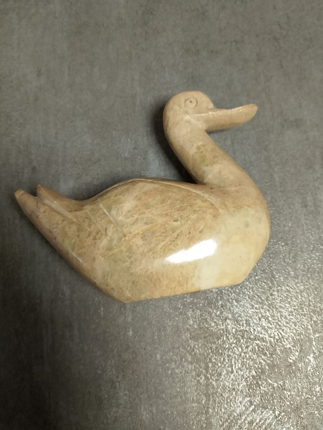 Anatra in pietra vintage 