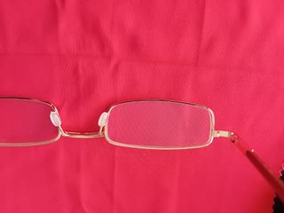 Gafas  +1.   