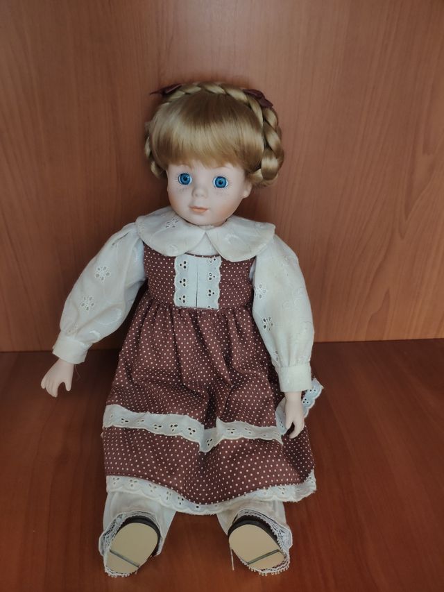 Muñeca de porcelana