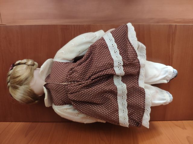 Muñeca de porcelana