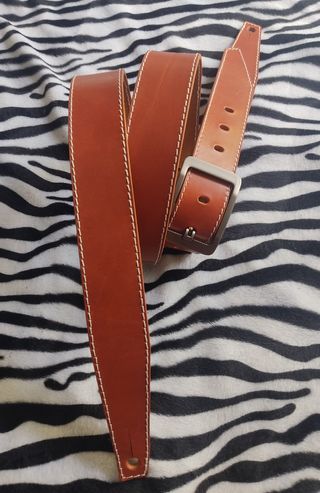 Correa 100% cuero guitarra o bajo