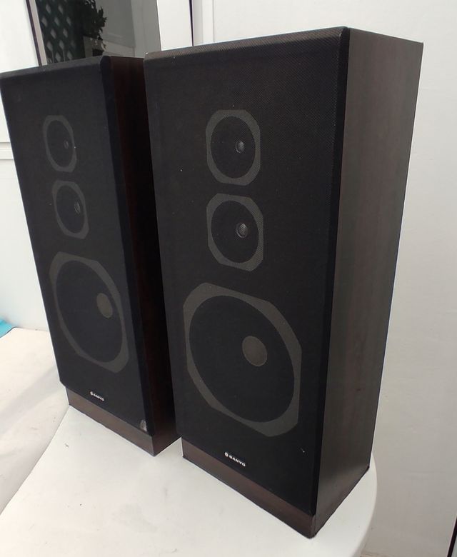 Altavoces Sanyo