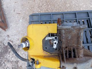 Motore decespugliatore 