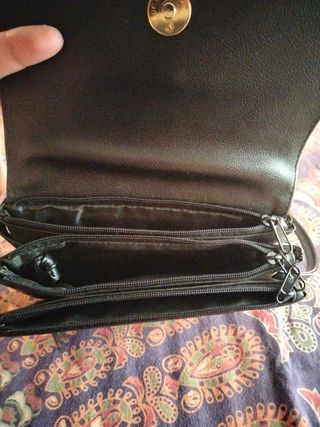 Bolso de piel negro 