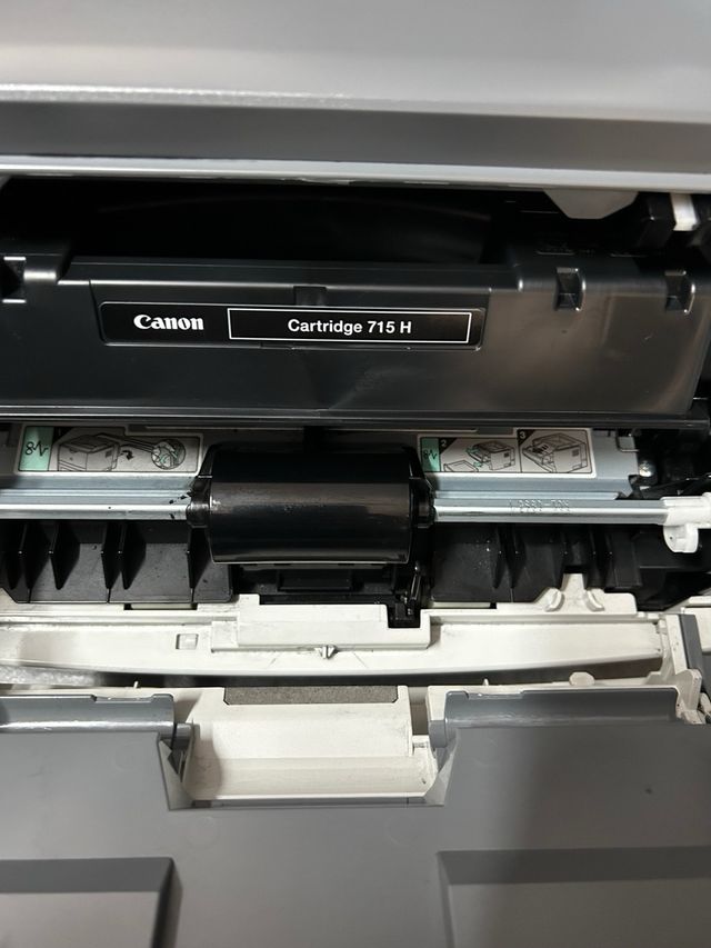 Impresora Canon LBP3370/ toner 715H nuevo