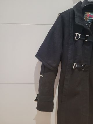 Abrigo highly preppy