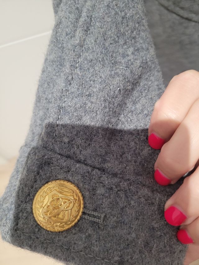 Abrigo highly preppy