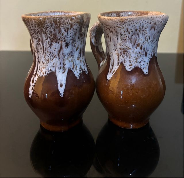 Juego de jarras esmaltadas