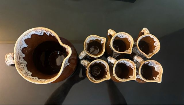 Juego de jarras esmaltadas