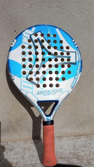  2 Raqueta de pádel 