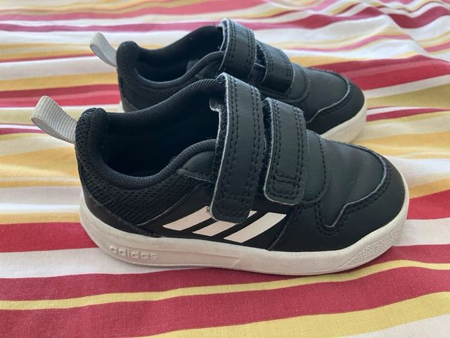 Bambas Adidas talla 21