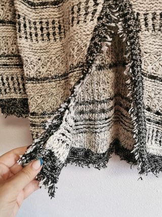 Jersey de chica talla M de Zara.