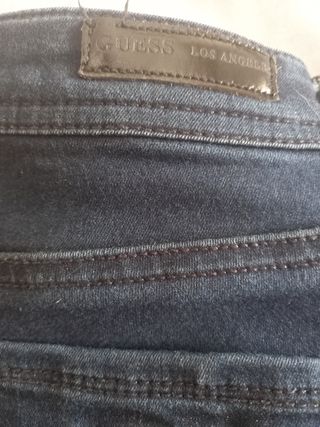 Pantalón vaquero guess