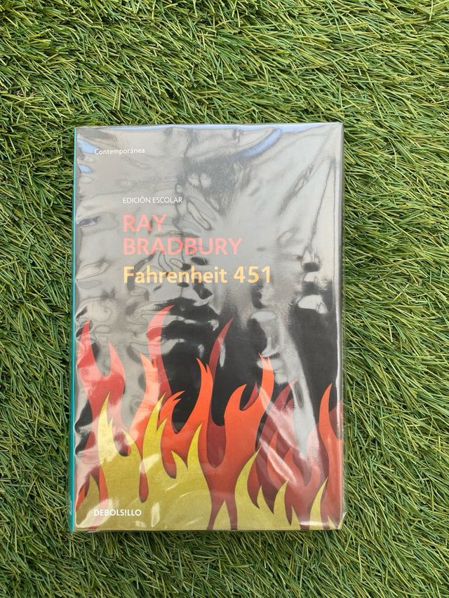 Libro Fahrenheit 451 de Ray Bradbury