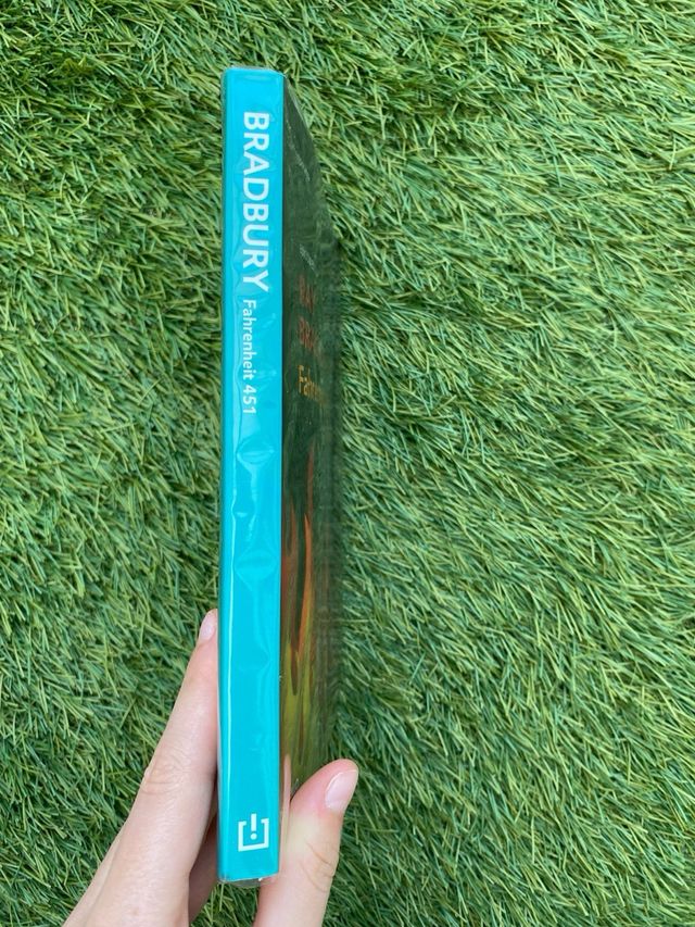 Libro Fahrenheit 451 de Ray Bradbury