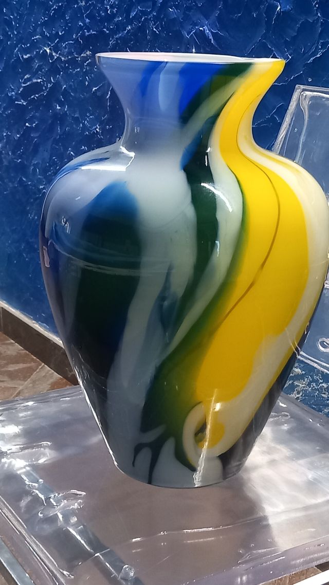 Vaso in vetro murano