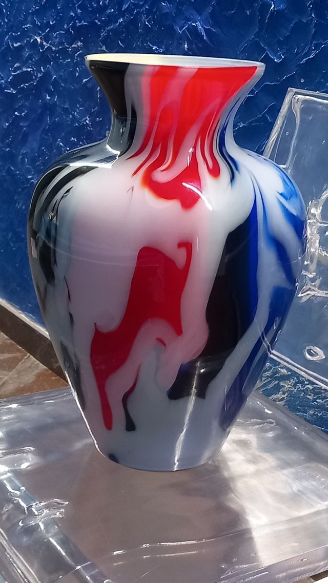 Vaso in vetro murano