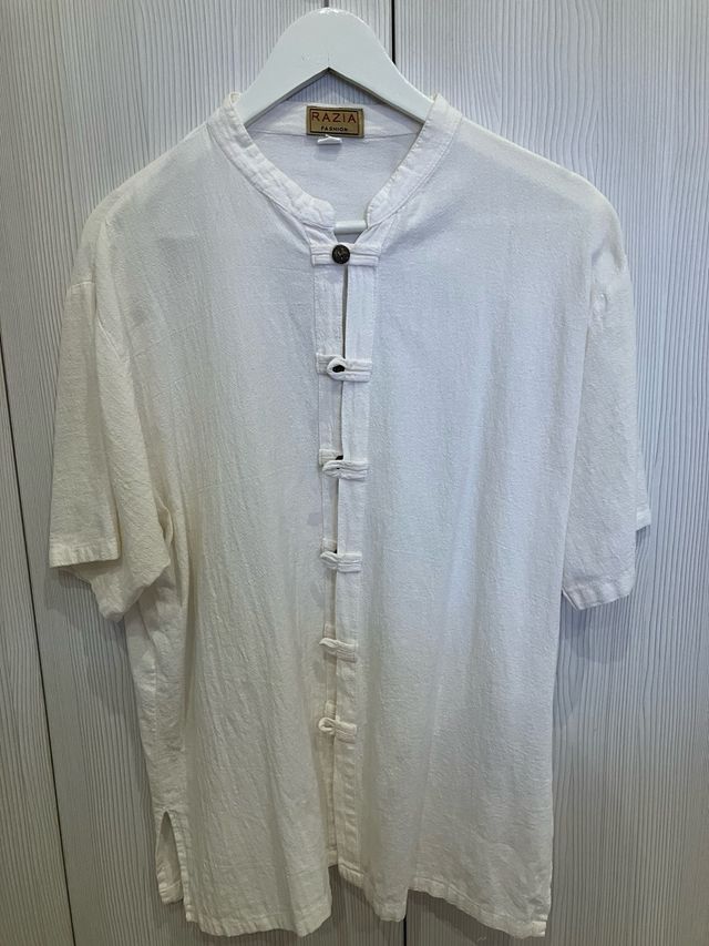 Camisa estilo tailandés