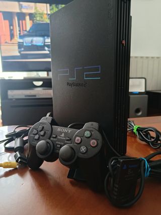 PlayStation 2 + 3 juegos