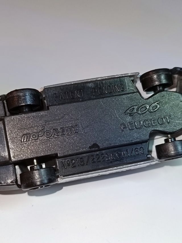 PEUGEOT 406 POLICÍA 1/64 MAJORETTE