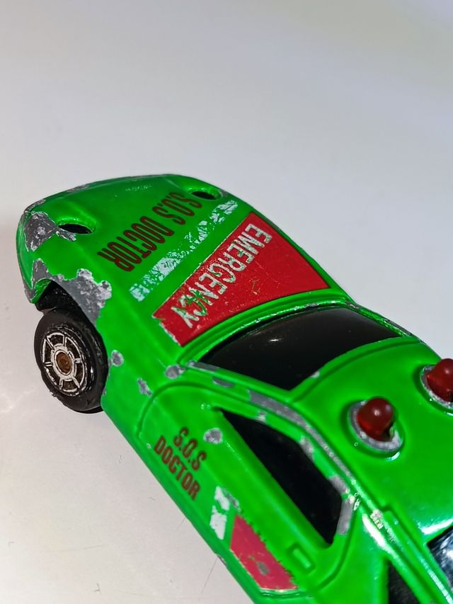 PORSCHE 924 SONIC FLASHERS 1/64 MAJORETTE
