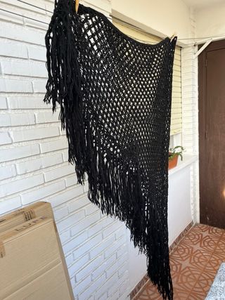 Bufanda forma triangulo hecho a mano