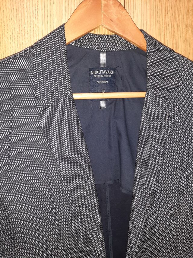 Chaqueta vestir talla 16 años, 166 cm