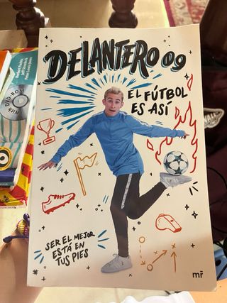 Libro de lectura - Delantero 09