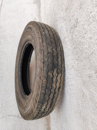 Rueda sembradora y otros vehiculos