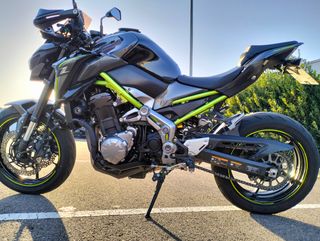 Kawasaki Z900