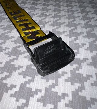 Cintura Off-White " Industrial Belt " Gialla