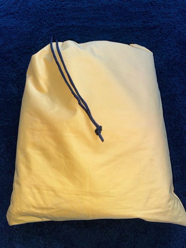 CHAQUETA IMPERMEABLE/CHUBASQUERO FLUORESCENTE