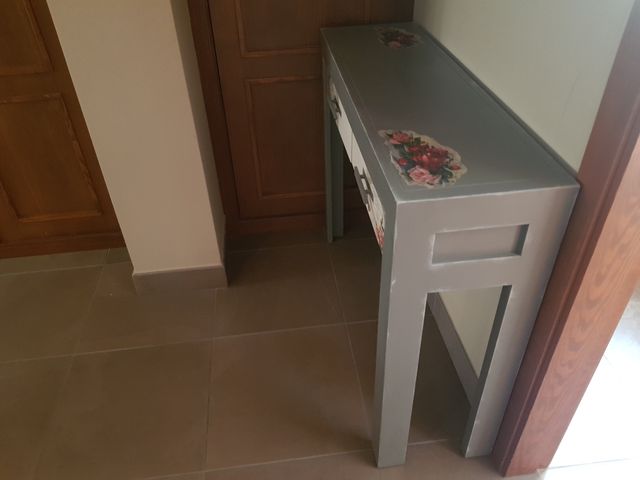 Mesa Alta Recibidor Vintage