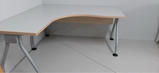 Mesa de despacho o escritorio nueva