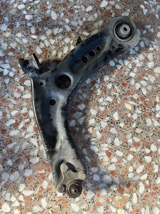 Brazo de suspension izq seat leon 5f