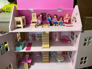 Casita de muñecas