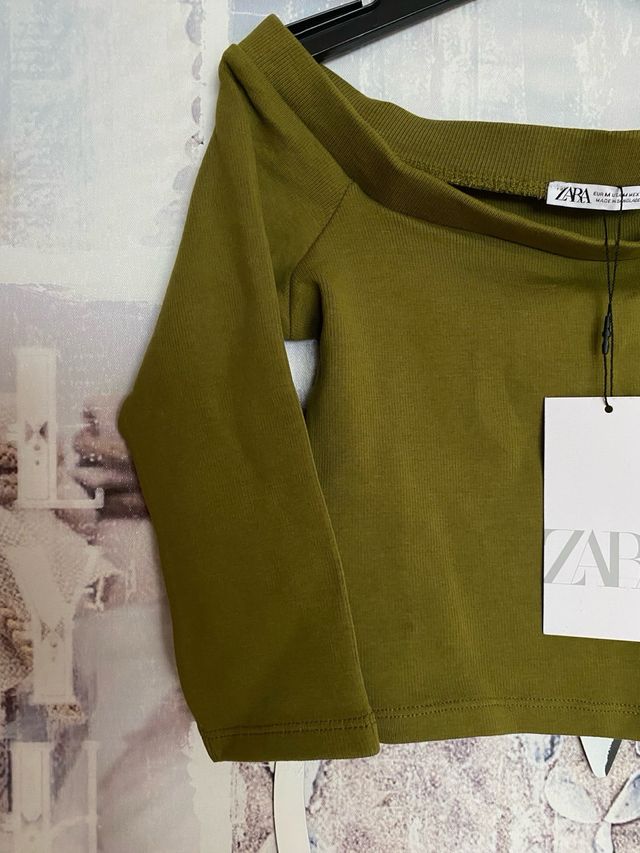 Csmiseta hombros caidos Zara T.S con etiqueta