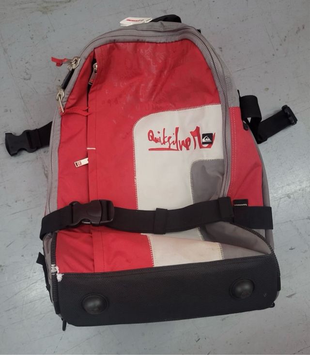 Mochila Quiksilver para Montaña y Viajes
