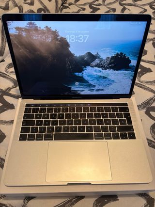 MacBook Pro 13" Touchbar