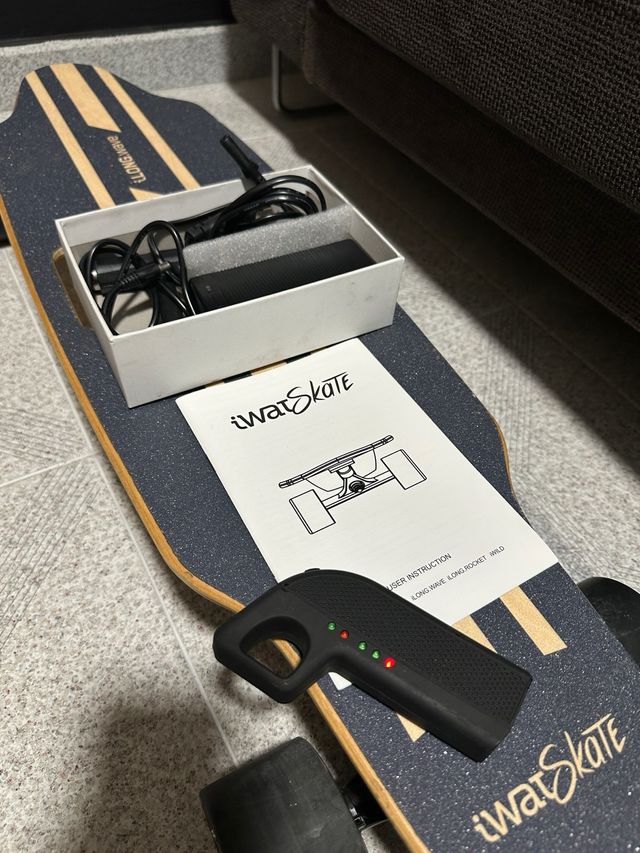 Monopatín longboard Eléctrico Como Nuevo