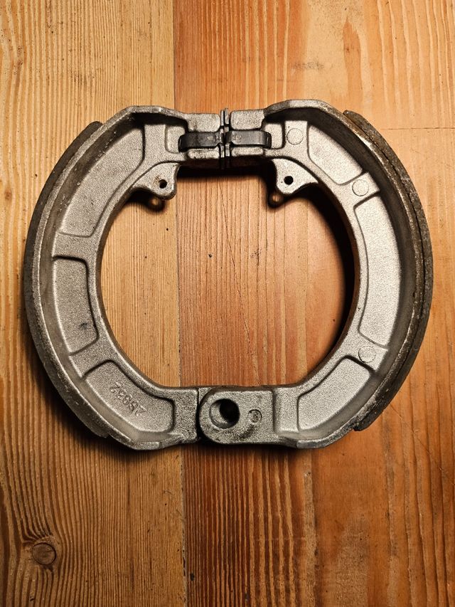 Pezzi ricambio 2 Vespa original epoca o restaurati