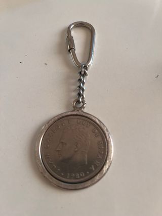 Llavero de moneda de 100 pesetas