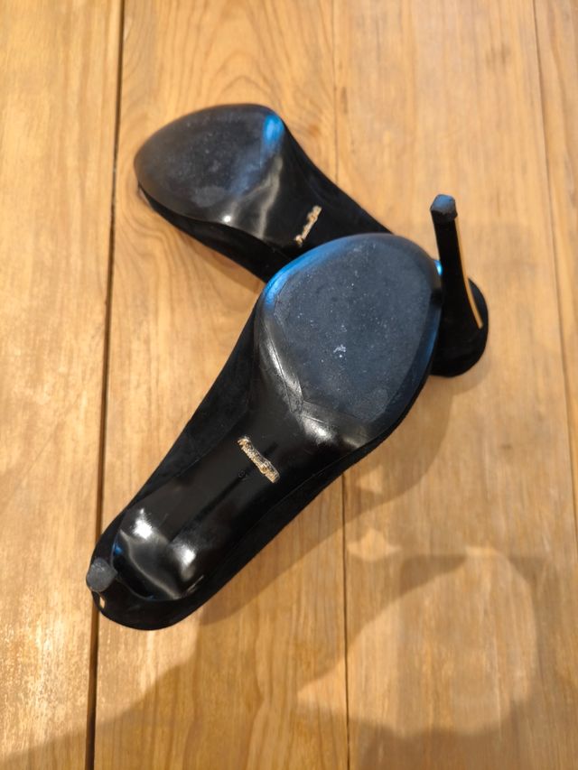 Zapatos de tacón Massimo Dutti de ante