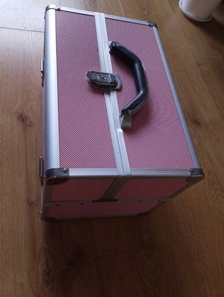 Maletín peluquería metálico