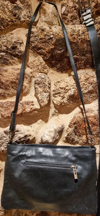Bolso y cinturón a juego