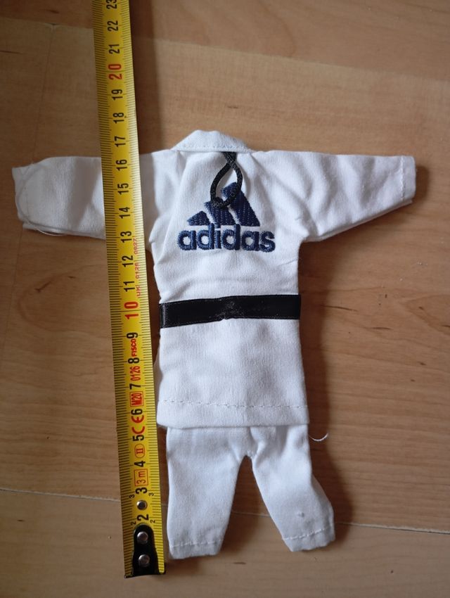 Mini kimonos de karate judo artes marciales 0,55€
