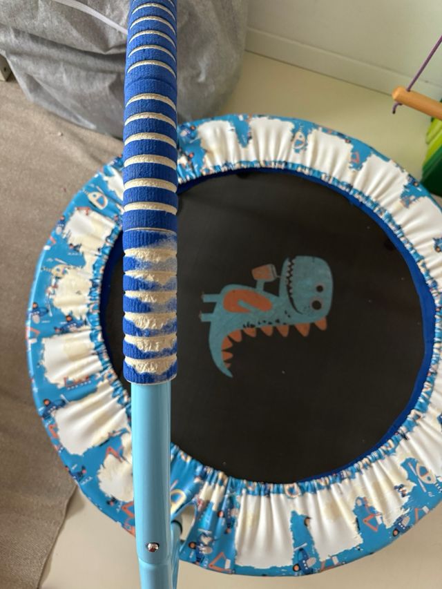 Cama elástica niños (mini trampolín)