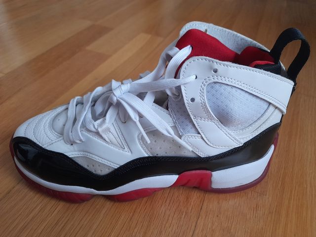 Deportivas Jordan two trey