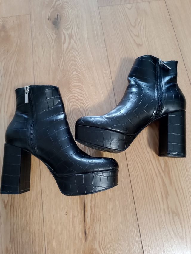 Botas de Stradivarius