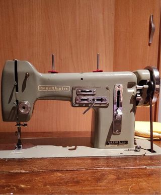 Maquina coser antigua